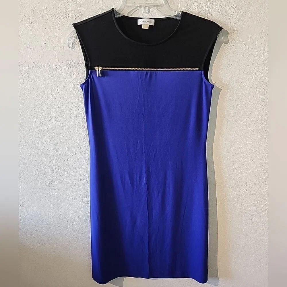 Calvin Klein Women's Size 2 Sheath Dress Purple Black Knee Length